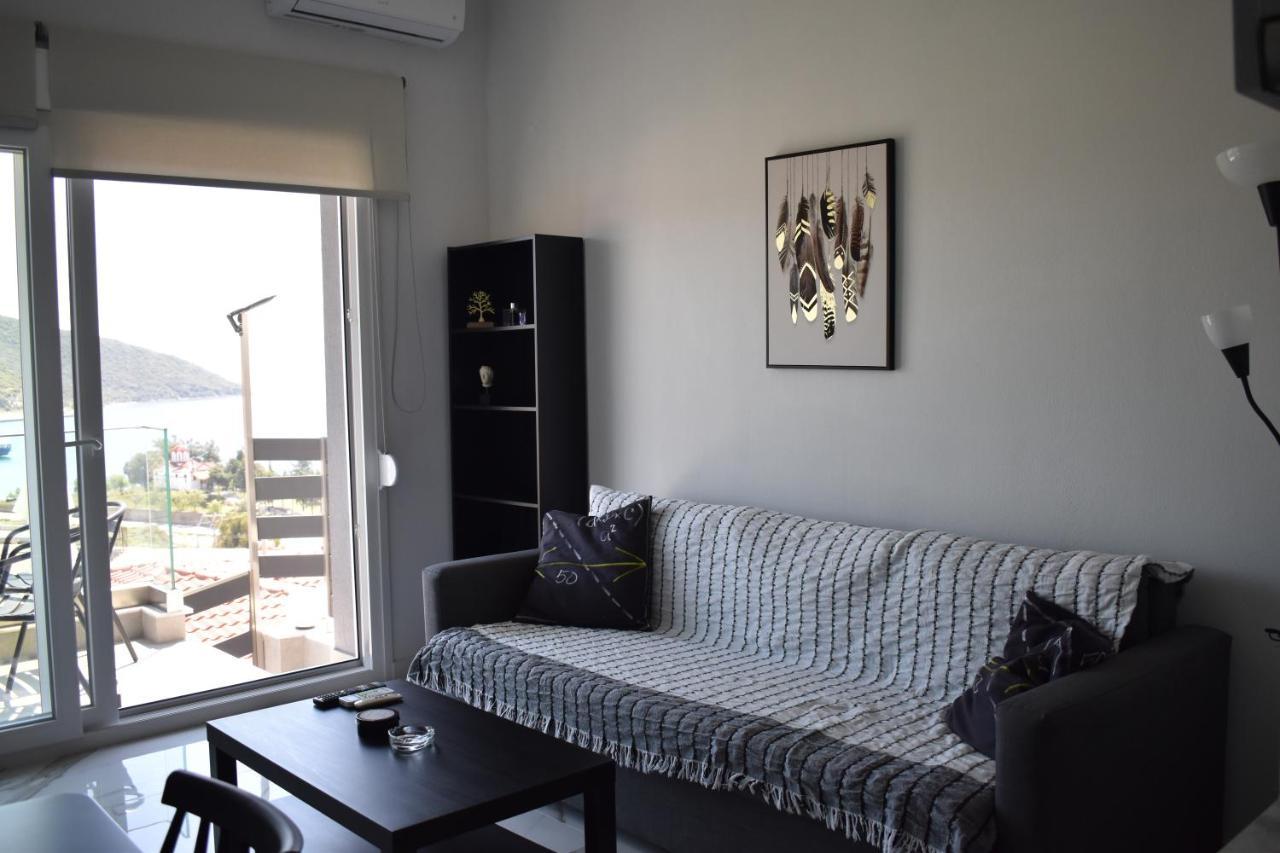 Relaxo Maisonette Elia Néa Péramos Bagian luar foto